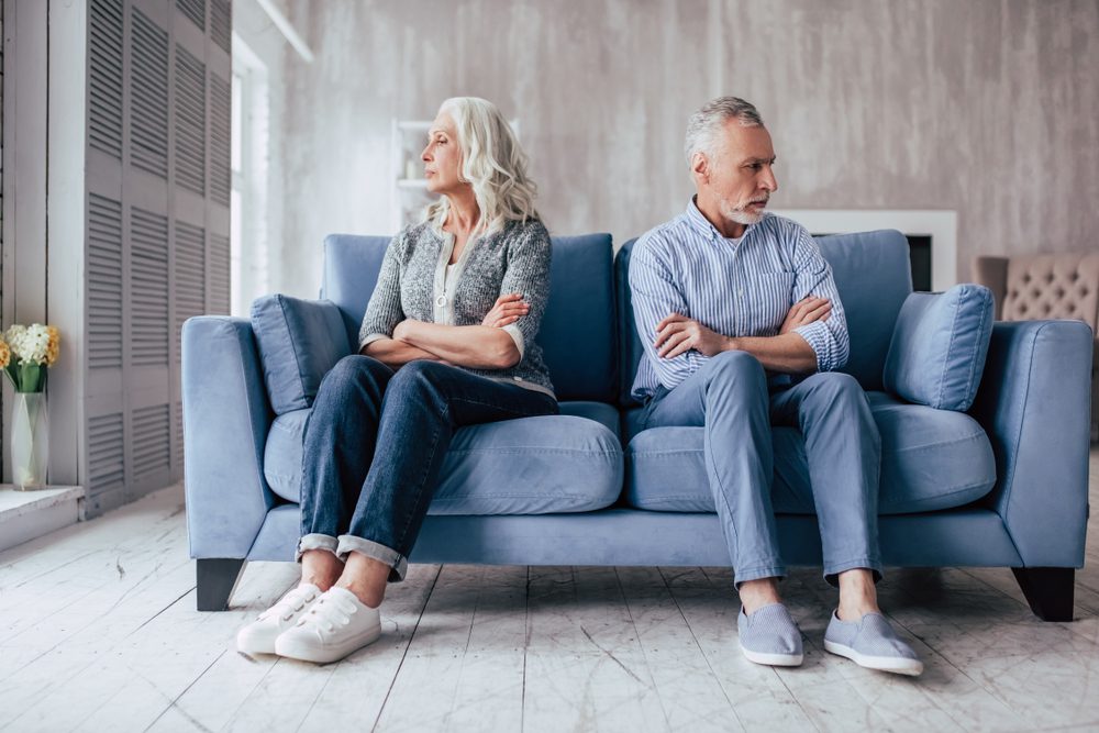 Loveless Marriage, relationship