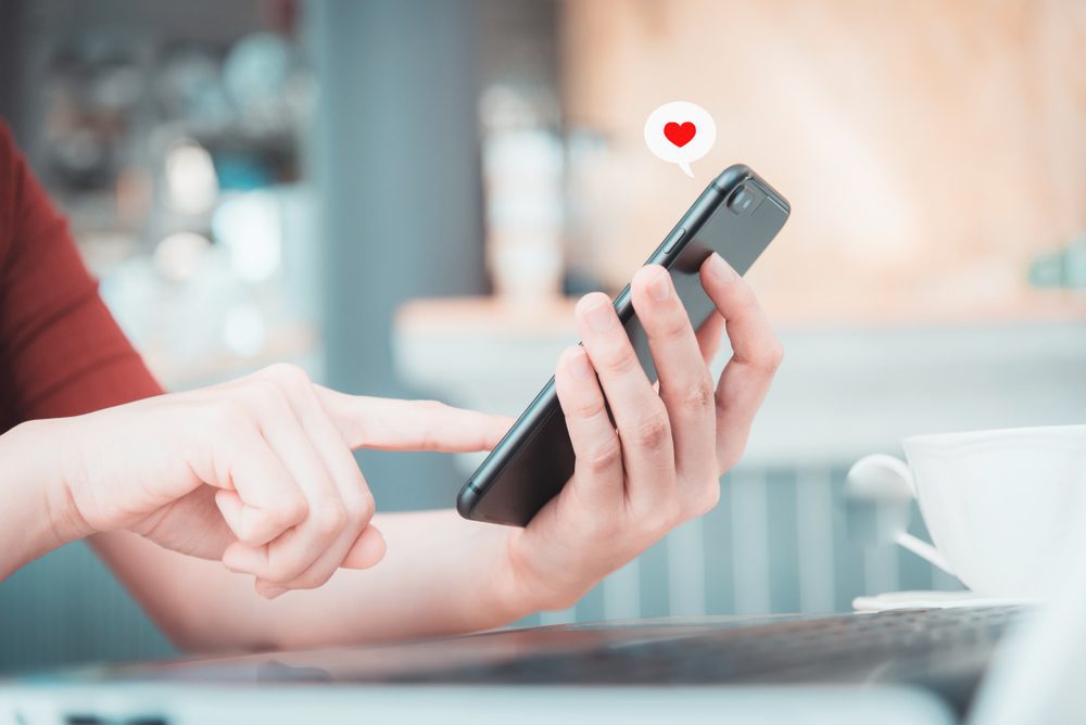 texting, online