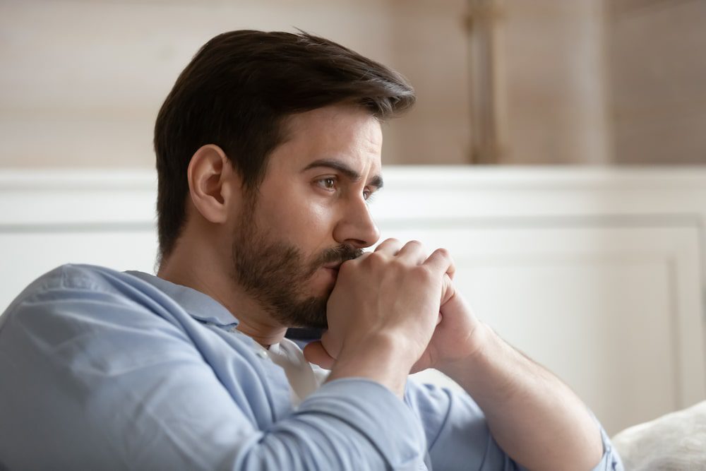 signs of an insecure man